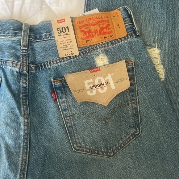 501® ORIGINAL FIT RIPPED WOMEN'S JEANS - Picture 8 of 11